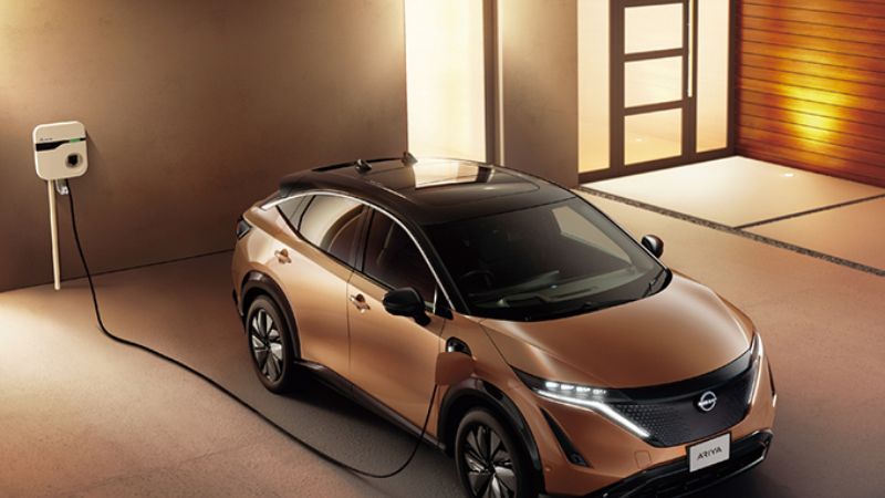 SFから現実へ！電気自動車が描く未来の乗り物が今ここに